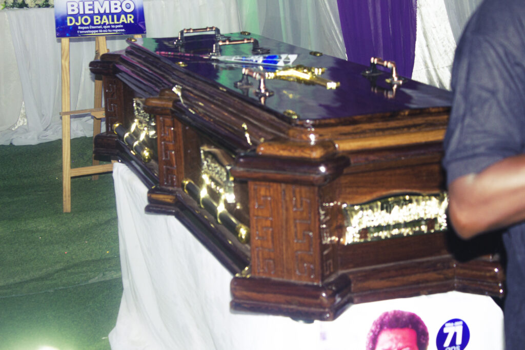 E-NEWS_-50-1024x683 FIC : Le Syndicat en première ligne pour rendre le dernier hommage à “Djo Balards”