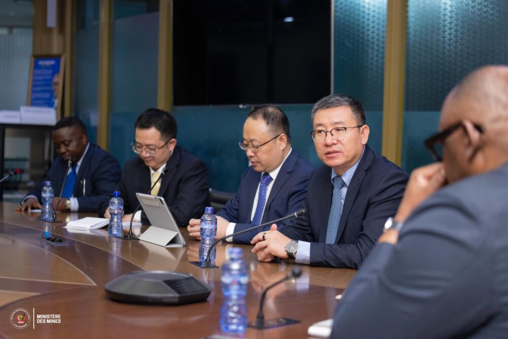 G8TprIXWMAcvmbT-1000x667-1 RDC : CMOC annonce une production record de 700 000 tonnes de cuivre en 2025