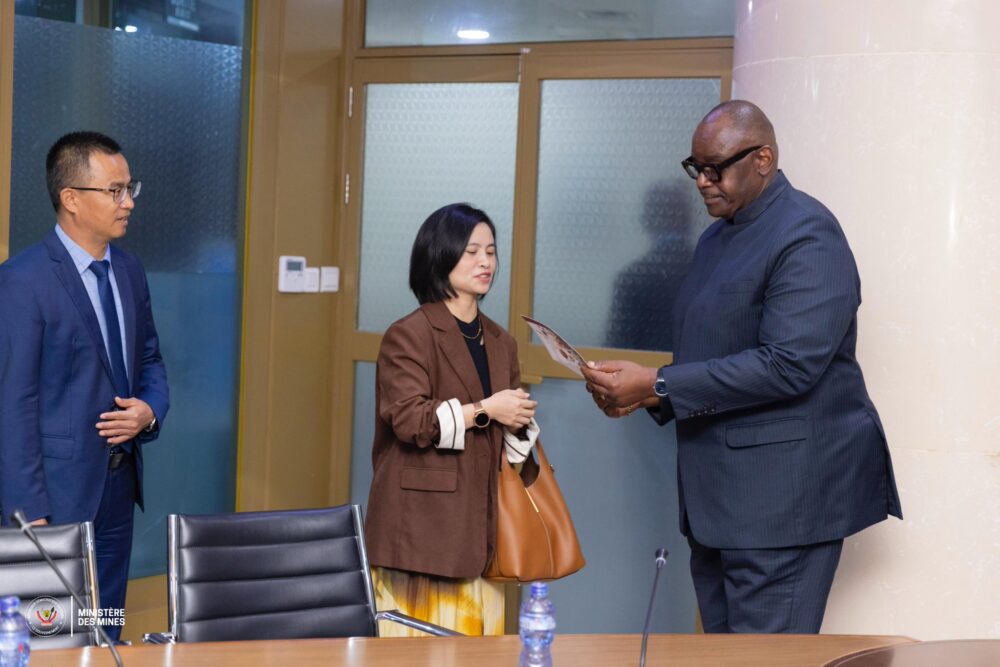 G8W_xCaWoAswfoY-1000x667-1 RDC : Zijin Mining réaffirme son engagement énergétique pour sécuriser ses opérations minières