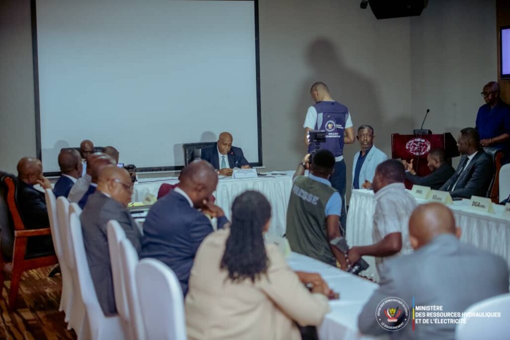 G8n_OShWwAAfxs_-2-1024x683 30 mégawatts rapprochent deux peuples : la diplomatie énergétique des deux Congo