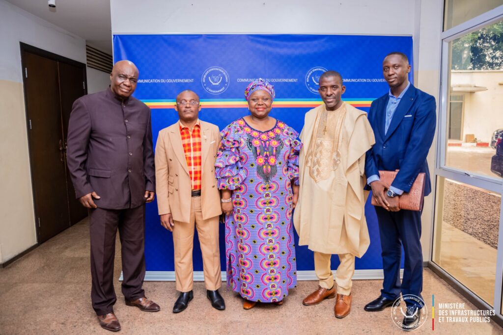 HAzprpJaAAIdthw-1024x683 John Banza Lunda pilote un projet panafricain de 25 000 logements sociaux pour le Gabon