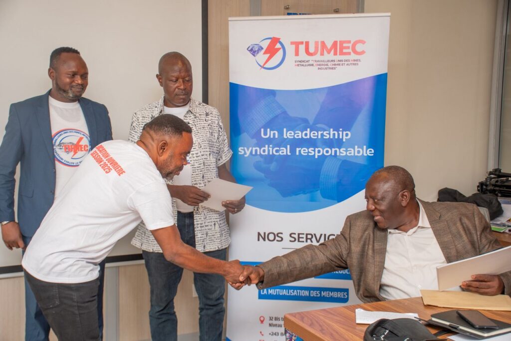 IMG-20260130-WA0295-1024x683 TUMEC en deuil : Espérant Lushimbo rend hommage à la mémoire de Didier Okanda Oyombo, Secrétaire général du TUMEC