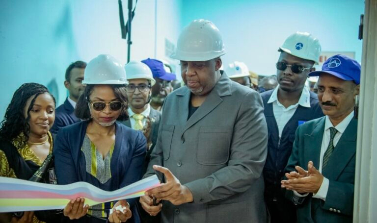 Kwilu : Kakobola s’allume, plus de 400 000 habitants enfin connectés à l’électricité